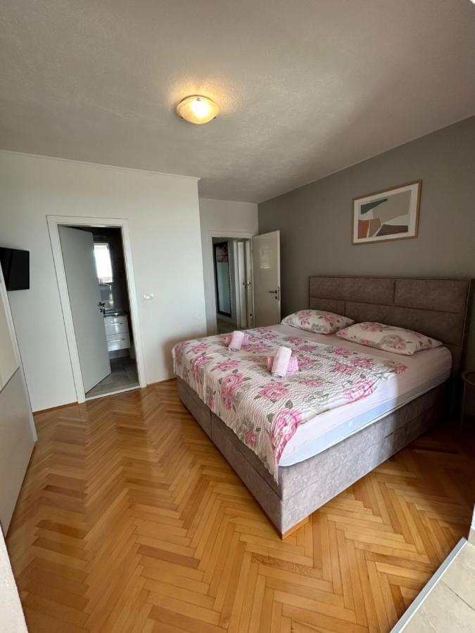 Apartmani Tomas ทูแชพี ภายนอก รูปภาพ