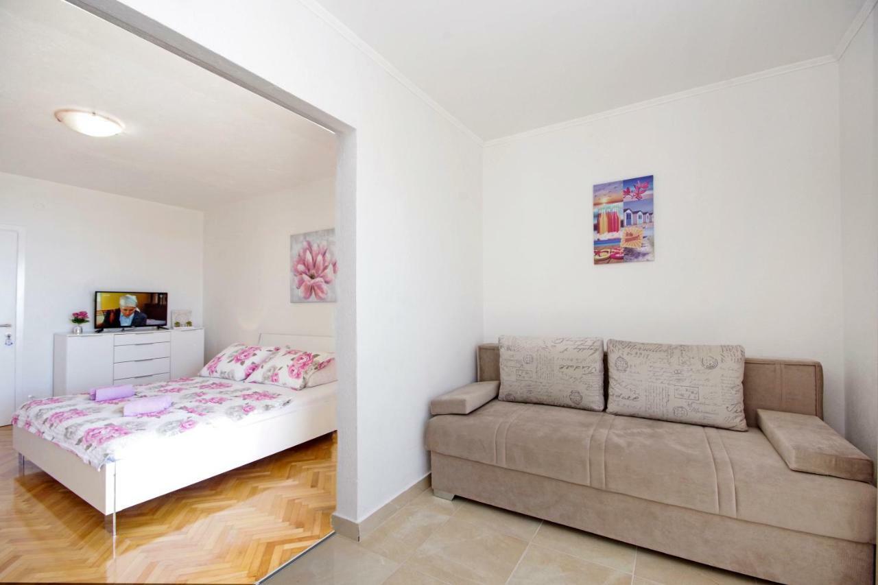 Apartmani Tomas ทูแชพี ภายนอก รูปภาพ