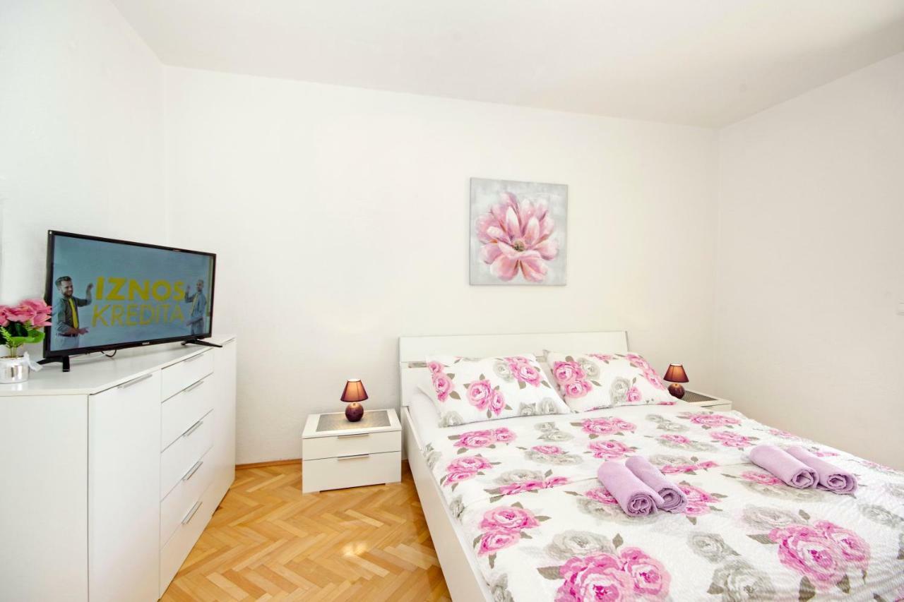 Apartmani Tomas ทูแชพี ภายนอก รูปภาพ